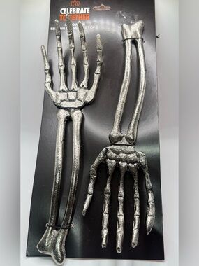 Celebrate Together™ Halloween Skeleton Hand Salad Servers new